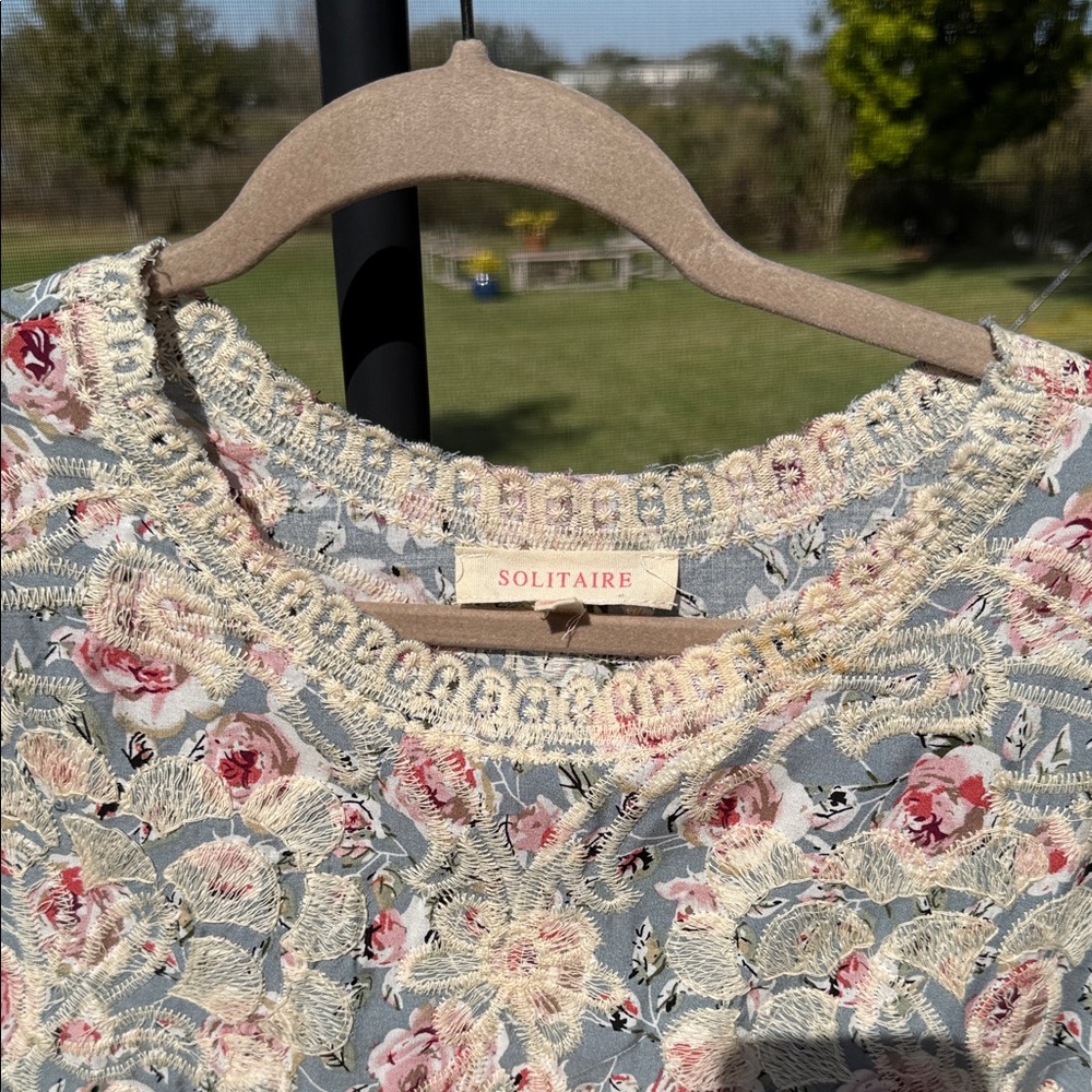 Anthology Solitaire embroidered boho floral cottagecore fairy Blouse - Picture 3 of 7